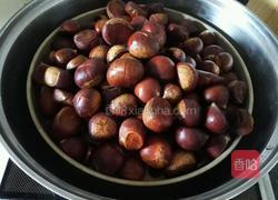 糖水板栗的做法图解2