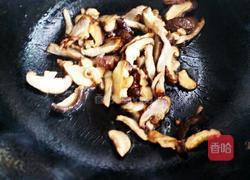 香菇腊肉炒笋丝的做法图解3
