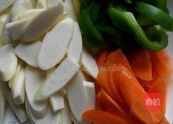 茭白炒肉的做法图解2