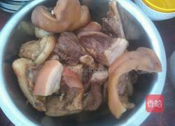 凉拌卤猪头皮的做法图解3