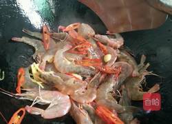 蒜香葱油基围虾的做法图解6