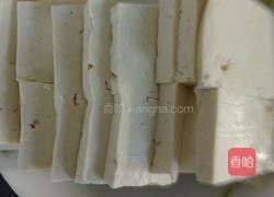 青菜烧豆付的做法图解2