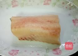 浇汁草鱼的做法图解1