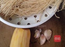 炒面线的做法图解1