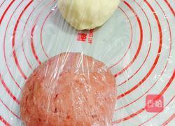 红曲豆沙酥的做法图解1