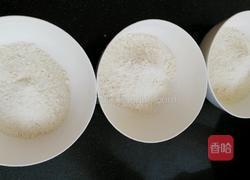 翡翠虾仁三色面的做法图解1