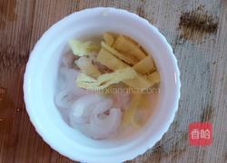 芹菜蒜苗炒猪肝的做法图解3