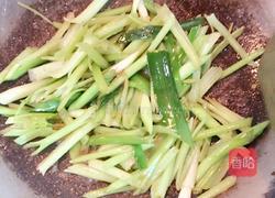 芹菜蒜苗炒猪肝的做法图解6