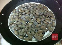 葱油爆花甲的做法图解2