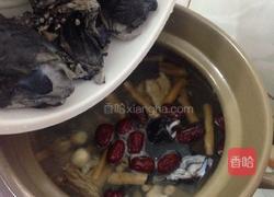 当归红枣参鸡汤的做法图解4