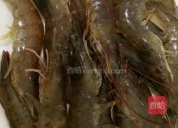 炒虾的做法图解1