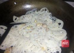 莲藕炒五花肉的做法图解3