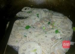 莲藕炒五花肉的做法图解4