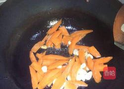 西兰花胡萝卜炒肉片的做法图解6