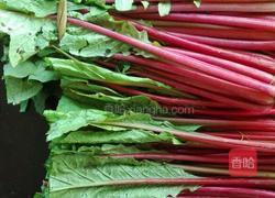 爆炒萝卜杆的做法图解1