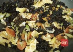 云耳番茄蛋的做法图解6