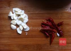 手撕包菜的做法图解2