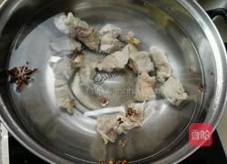 冬瓜排骨汤的做法图解2