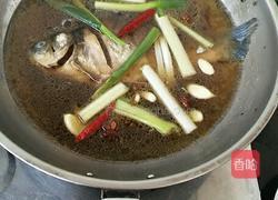 清炖鲫鱼汤。的做法图解3