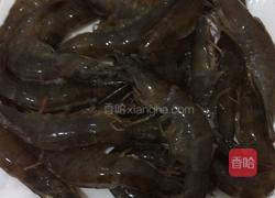 盐焗虾的做法图解1