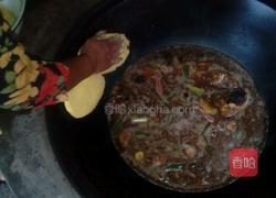 大铁锅贴饽饽熬鱼?的做法图解7