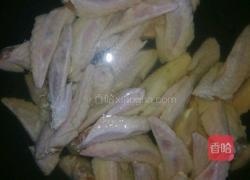 可乐鸡翅(鸡尖)的做法图解2