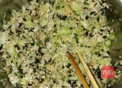 菌菇水饺的做法图解3