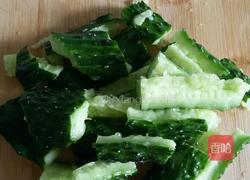 拍黄瓜(话梅味)的做法图解4