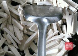 大蒜炒香干的做法图解2