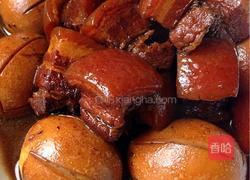 五花肉炖蛋的做法图解7