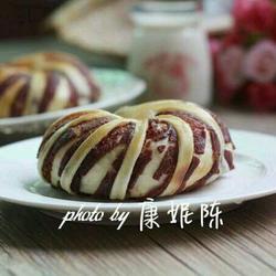 豆沙环形面包的做法[图]