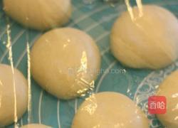 豆沙环形面包的做法图解3