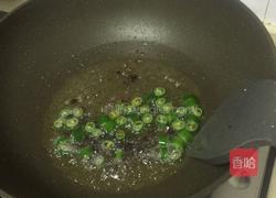 板栗烧鸡的做法图解3