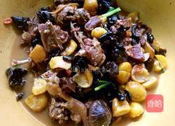 板栗烧老鸭的做法图解7