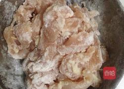 油炸香酥鸡柳的做法图解2