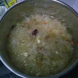 冰糖银耳红枣莲子汤的做法[图]