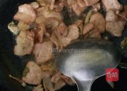 平菇炒肉片的做法图解3