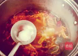 Cordyceps Flower Black-bone Chicken Soup Illustration 6