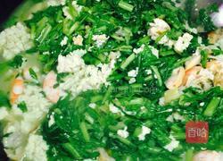 海鲜茼蒿豆腐汤的做法图解7