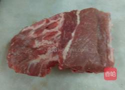 红薯焖排骨的做法图解1