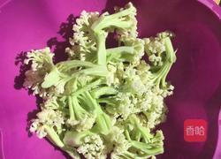 肉片炒花菜的做法图解3