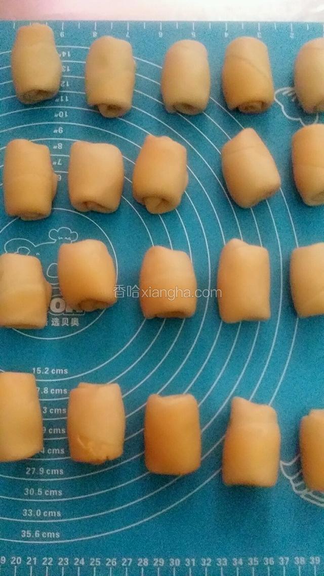 再次卷起来
