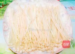 金针菇蒸排骨的做法图解4