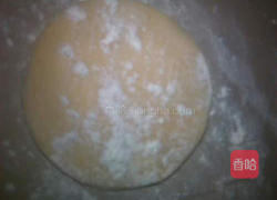 葱油饼（饺子皮版）的做法图解1