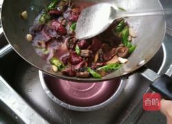 炒干红菌的做法图解7