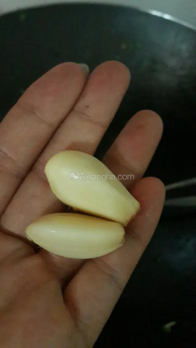 蒜瓣2个切沫