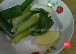 大葱烧木耳的做法图解3