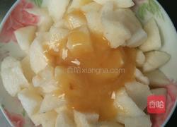 蜜汁甜梨的做法图解2