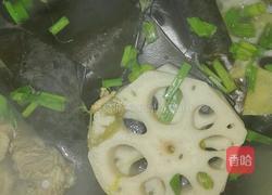 带皮排骨莲藕汤的做法图解13