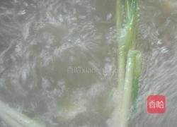 带皮排骨莲藕汤的做法图解9